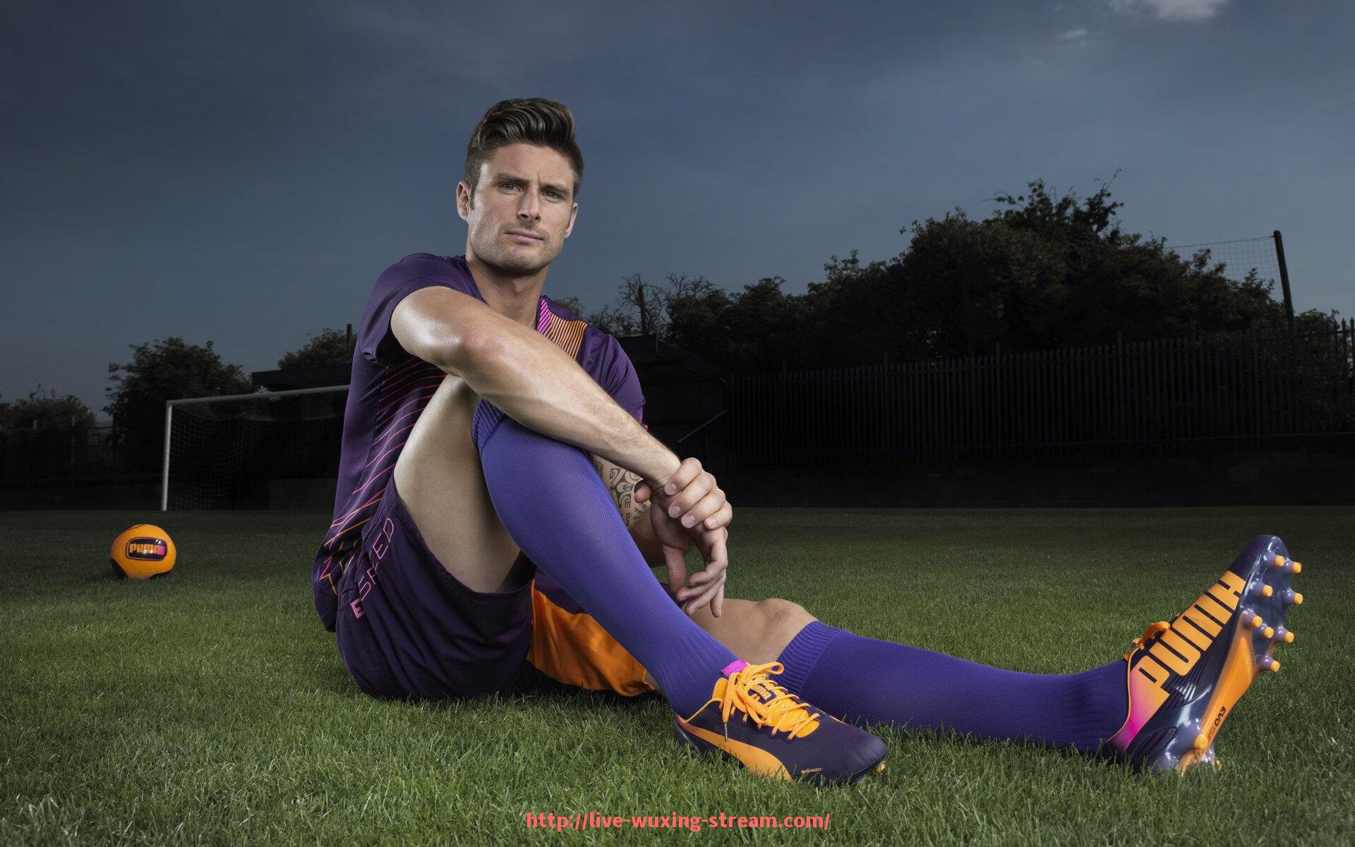 五星体育直播-德甲边锋球队名单及边路进攻特点分析