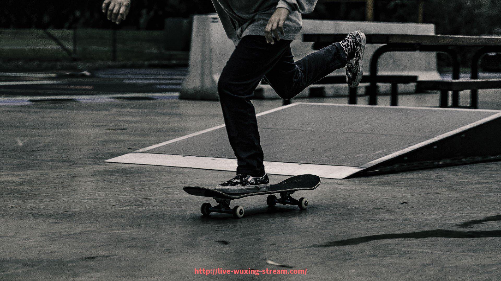 五星体育直播-哪种健身器材不伤膝盖？适合体育康复锻炼的推荐